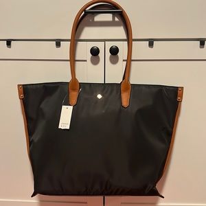 Crown and Ivy tote